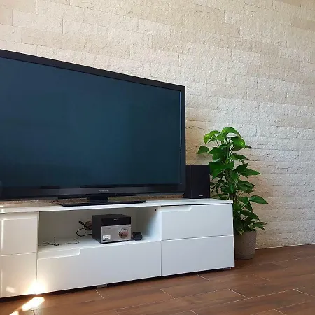 Apartment Dujic With Hot Tub *