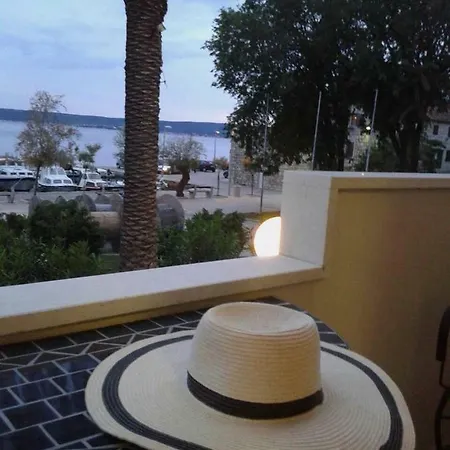 Dujic With Hot Tub * Kastela